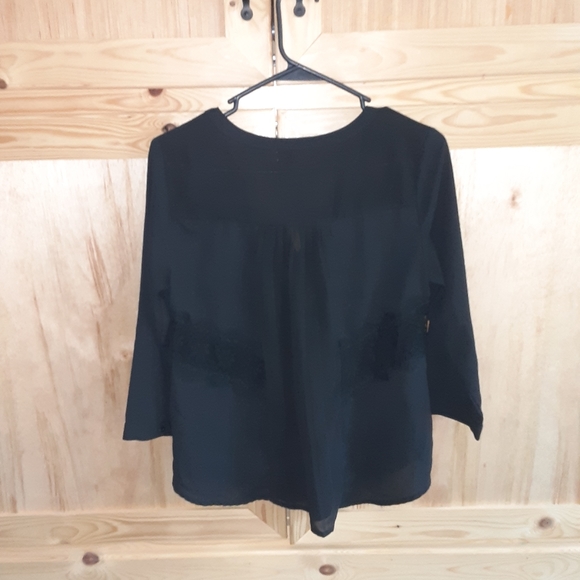 American Eagle Outfitters black sheer lace blouse shirt size S - Picture 3 of 4